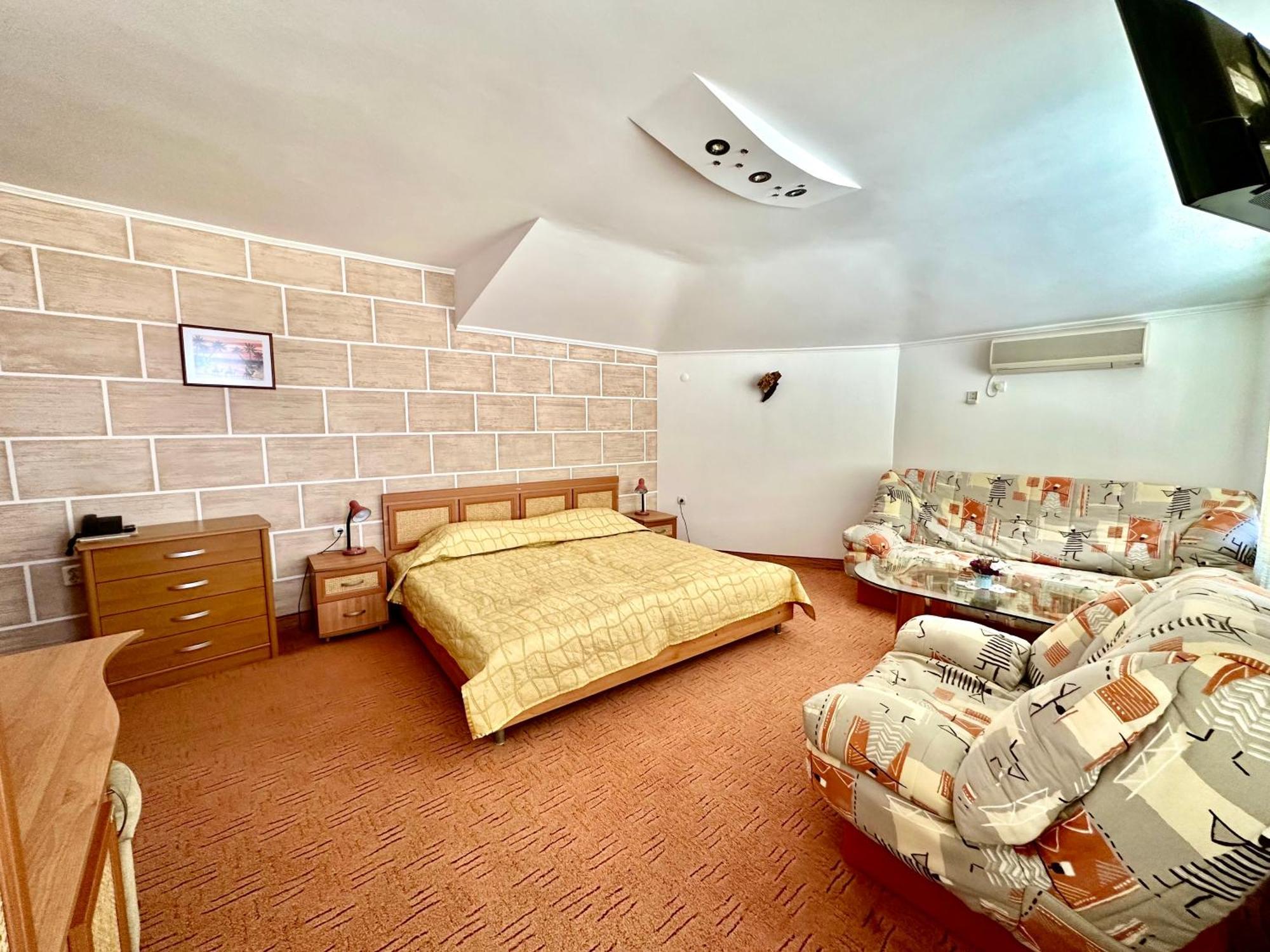 Family Hotel The Golden Fish Sozopol Exterior photo